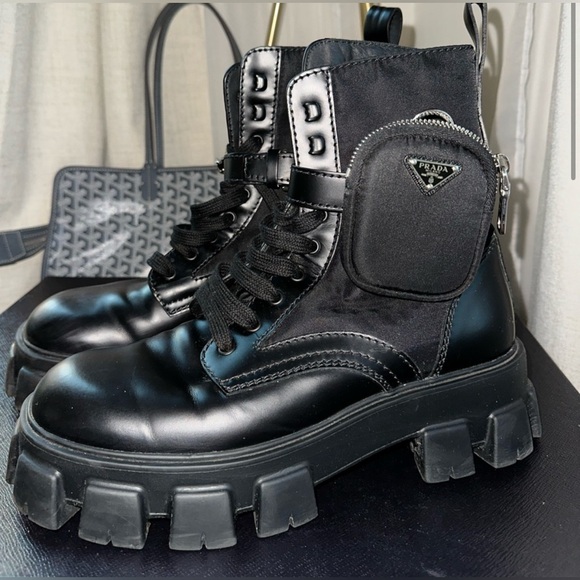 Prada Monolith leather combat boots with pouch - Picture 5 of 5